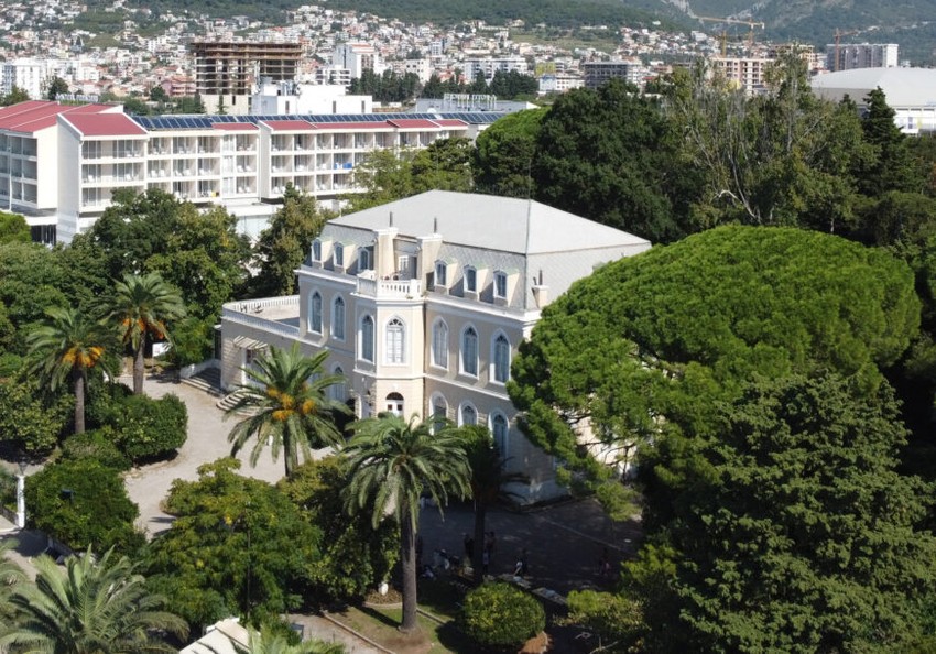 dvorac-kralja-nikole-u-baru