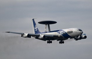 Pokaz siły NATO. Potężne samoloty wojskowe operowały nad Polską