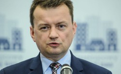 Szef MSWiA o przymusowej relokacji uchodźców: Rząd PiS jej nie zaakceptuje