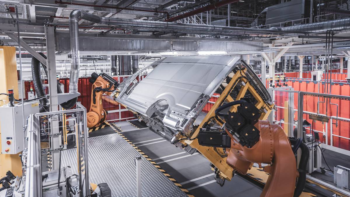 We Wrześni rozpoczęto produkcję elektrycznego Volkswagena e-Crafter