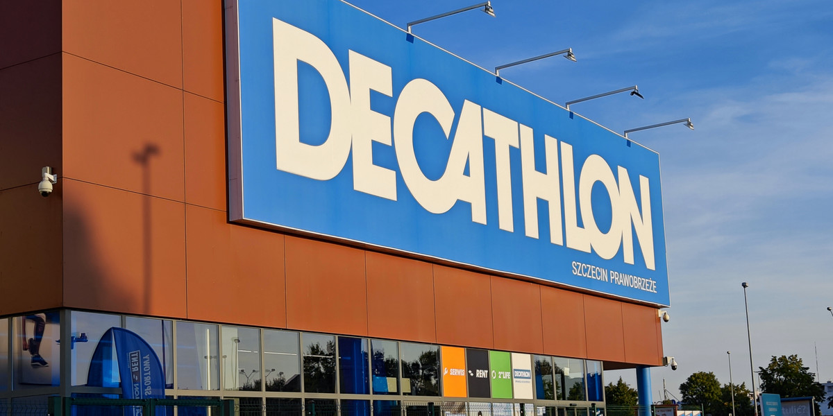 To logo Decathlon odchodzi już do przeszłości