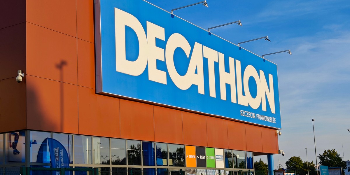 To logo Decathlon odchodzi już do przeszłości