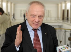 Niesiołowski: Prerząd jak prababka