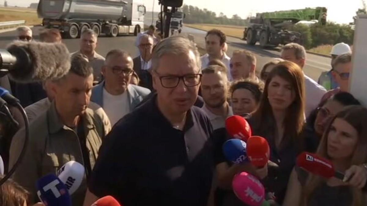Vučić u obilasku Mačvanskog,  Kolubarskog i Jablaničkog okrug okruga