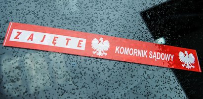 Dziura w tarczy antykryzysowej. Komornik może zabrać zasiłek na dziecko!