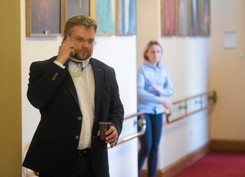 Były radny PiS za bicie żony ma dostać prace społeczne? 'To wewnętrzna sprawa prokuratury'