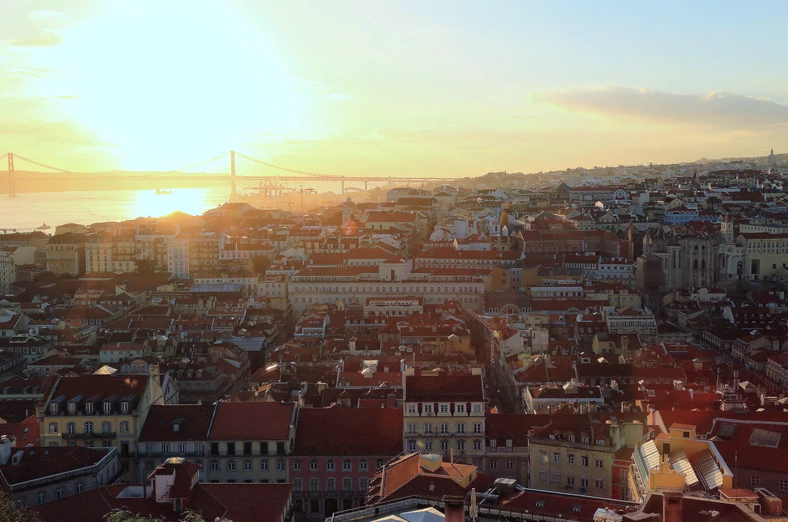 Lizbona - Panorama z Zamku Świętego Jerzego, fot. Robert Pawełek, TravelCompass