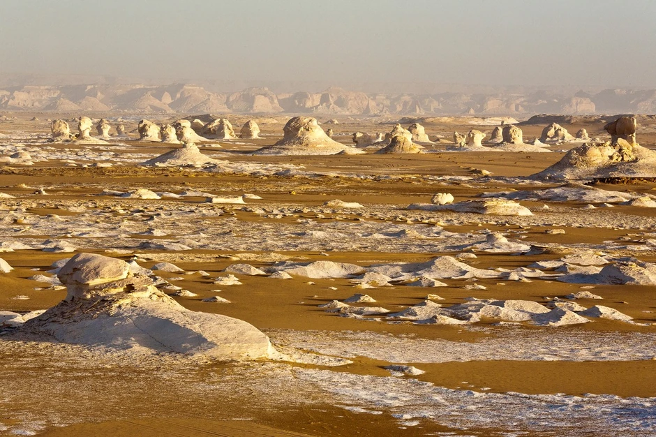 Surovi uslovi za život - Baharija