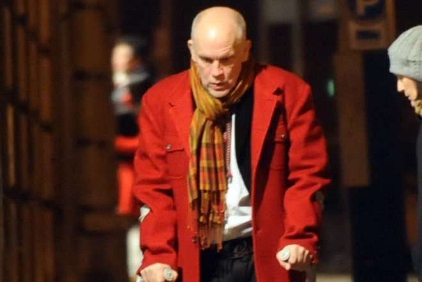 Malkovich złamał nogę w Polsce. FOTO!