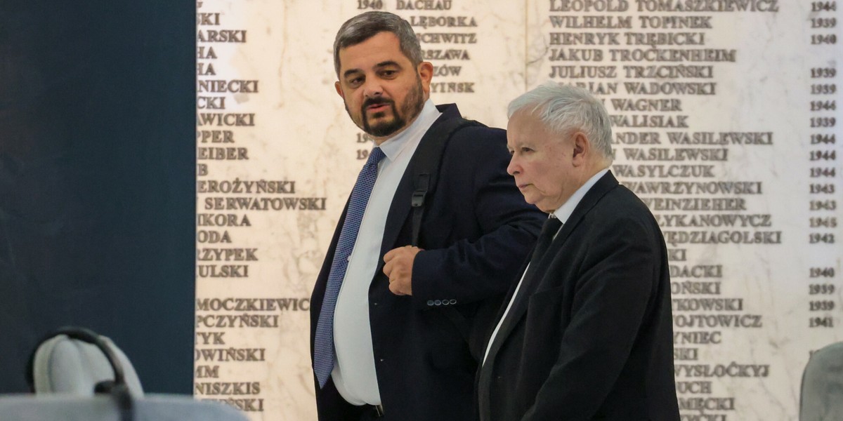 Sekretarz PiS Krzysztof Sobolewski i prezes partii Jarosław Kaczyński