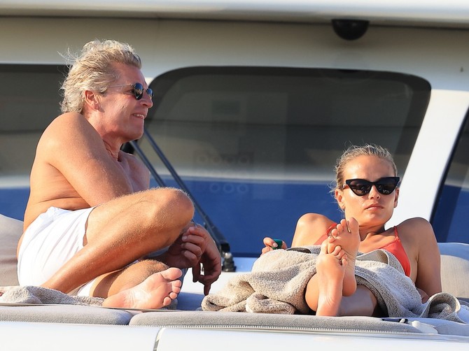 Nataša Poli sa suprugom na Sardiniji