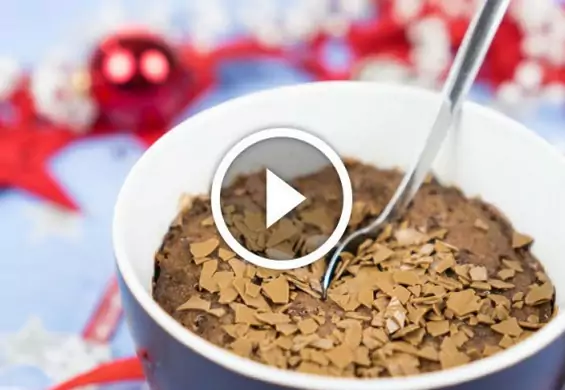 Ciasto LAST MINUTE: bożonarodzeniowe brownie z mikrofali
