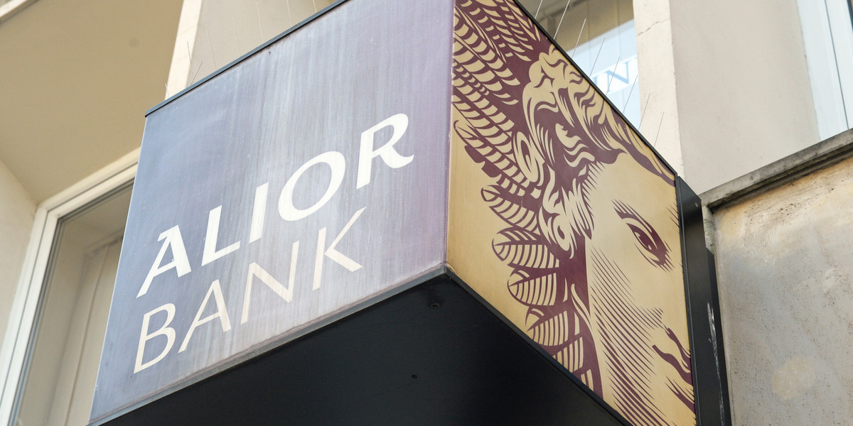 Komisja Nadzoru Finansowego sprawdza w Alior Banku m.in. czy prawidłowo zarządzano tam ryzykiem, podejmując decyzje o udzieleniu kredytów korporacyjnych