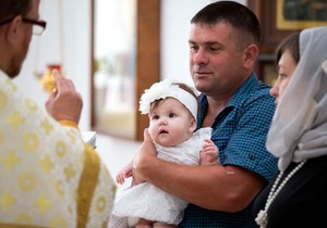 Ovo je prvi dečji greh, roditelji moraju da budu oprezni, upozorava sveštenik Miladin Malić / ILUSTRACIJA