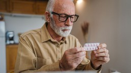 darmowe leki dla seniorów w 2026 roku. kto wystawi receptę z symbolem