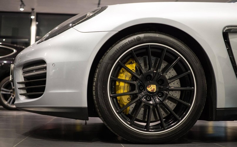 Porsche panamera GTS