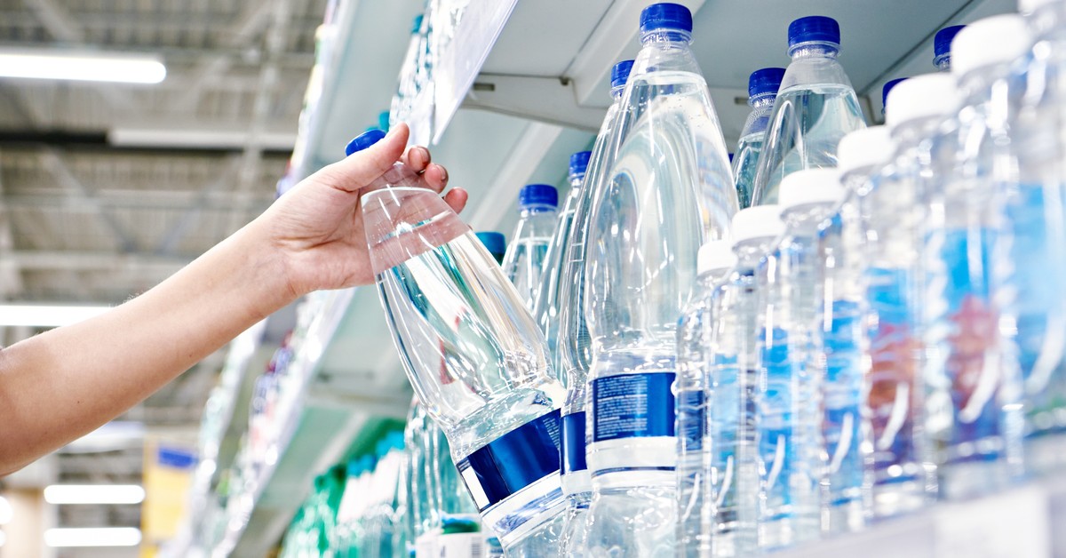 System kaucyjny startuje 1 października. Jak odzyskamy pieniądze za butelki?