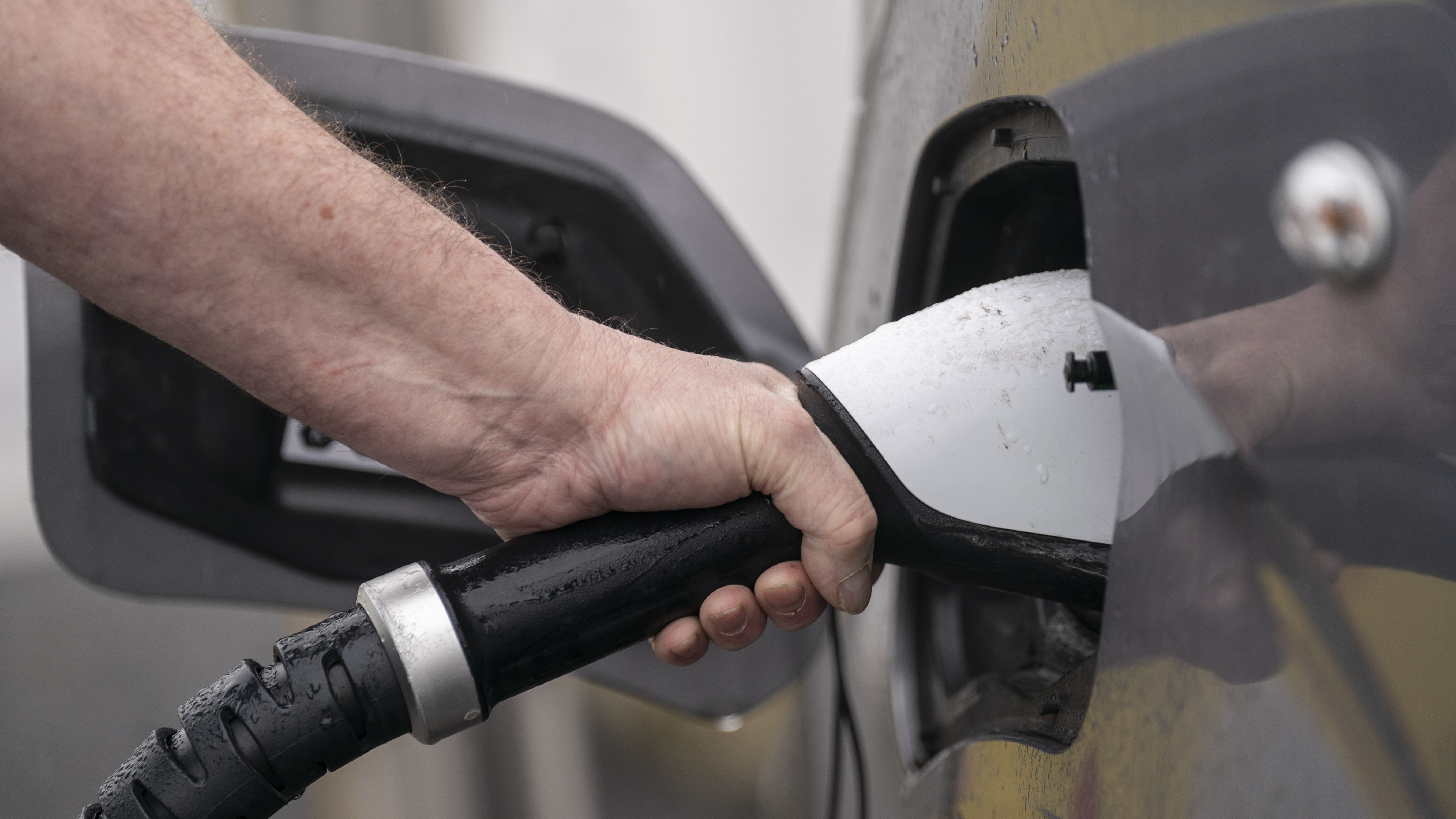 UK EV growth hits 2-year low as government announces new tax