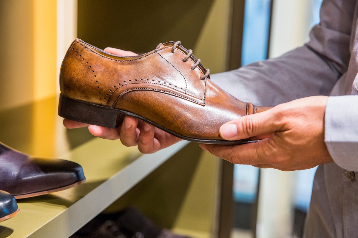 Dlaczego 9 to 44? Skąd się bierze rozmiarówka w butach?