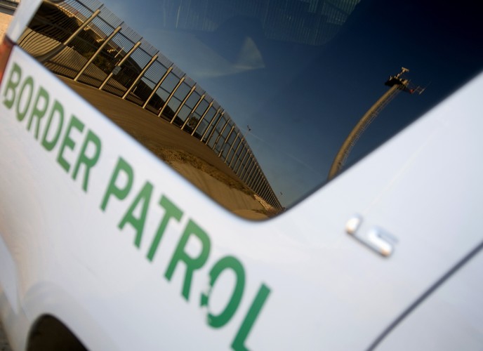 Liczba imigrantów zatrzymanych przez strażników spadła w latach o 61 proc. z blisko 1,2 mln w 2005 r. do 463 tys. w 2010 r. – najniższego poziomu od 1972 r.