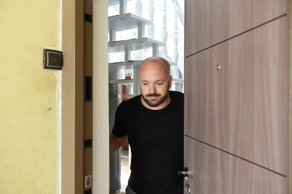 Otac povređene devojčice