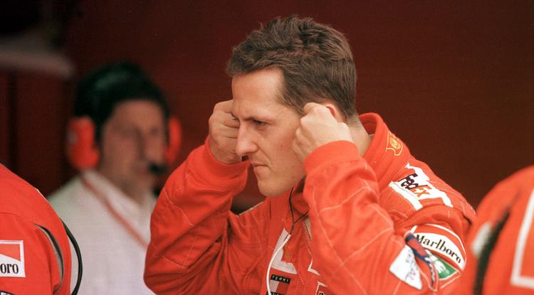 Itt az örömhír Michael Schumacherről. Fotó: Getty Images
