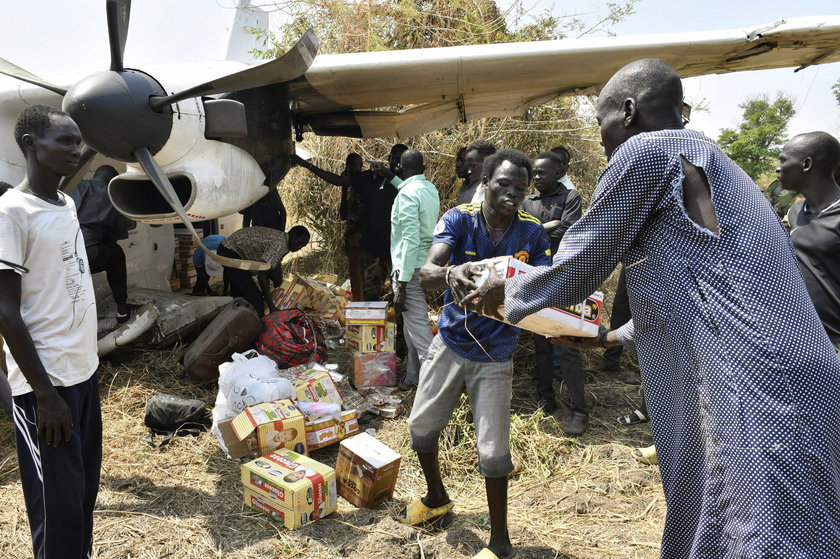 Katastrofa samolotu w Sudanie Południowym. Leciało nim pięć osób