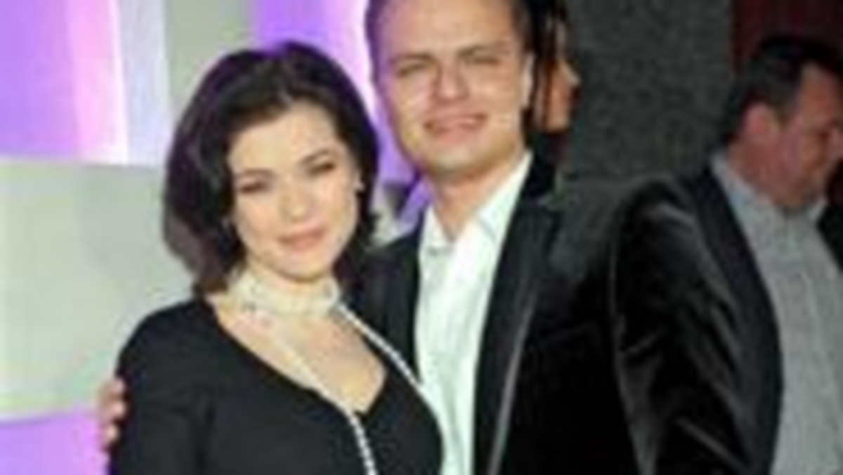 Katarzyna Cichopek i Marcin Hakiel opowiedzą o swoim małżeństwie w programie "Gotowi na ślub" - donosi "Super Express".
