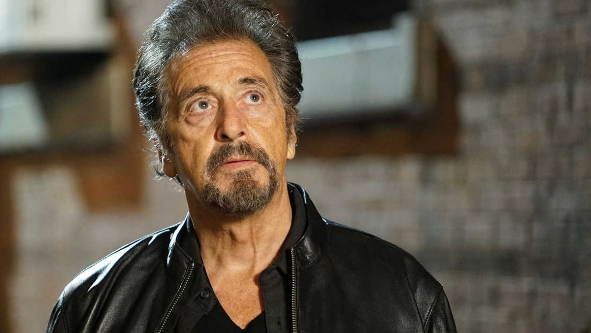 Do kin wchodzi "M jak morderca" z Alem Pacino w roli głównej. W swojej długiej i owocnej karierze aktor ma wiele znakomitych ról. Sprawdź, czy uda ci się rozpoznać filmy z Alem Pacino po jednym kadrze.