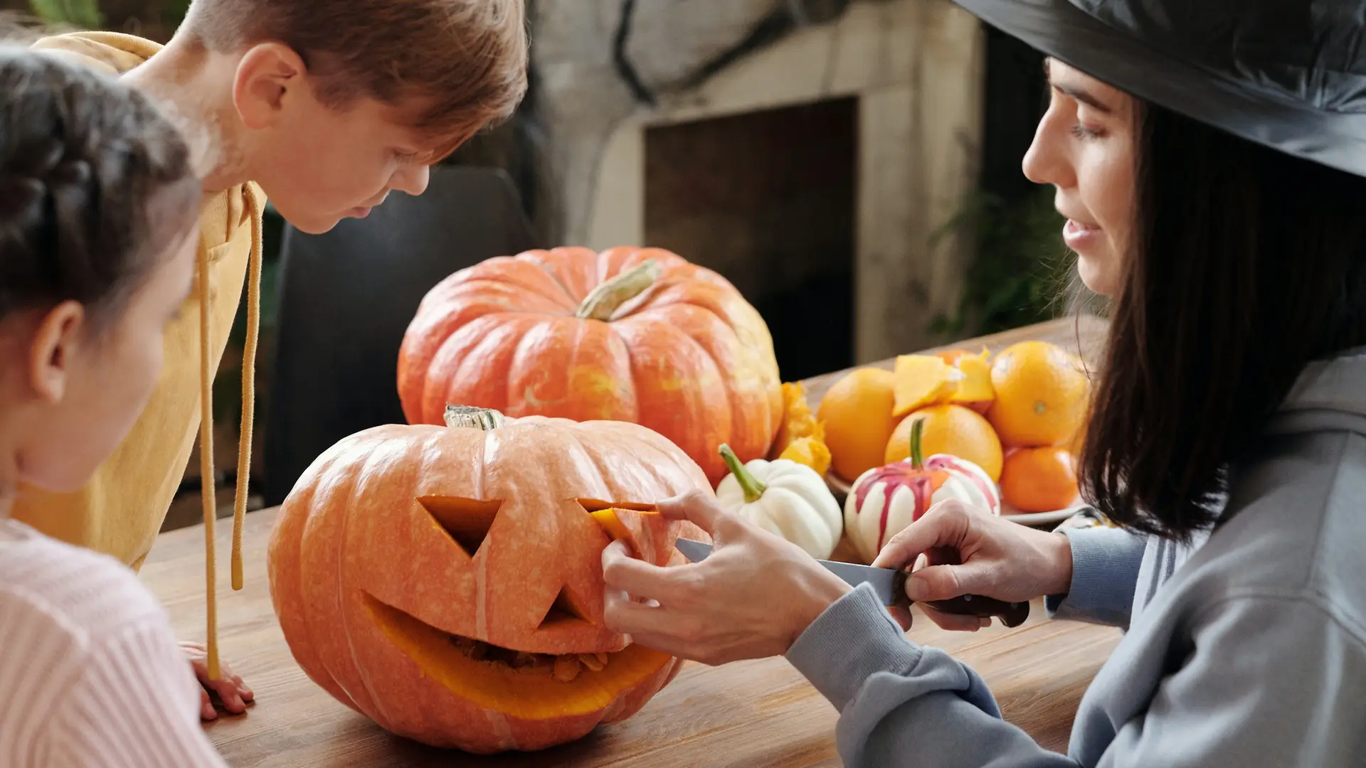 Co zrobić z dynią po Halloween? Upiec! O jej deserowej i pikantnej odsłonie nie da się zapomnieć