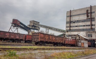Węgiel z Donbasu: Sankcje dla antracytowego barona