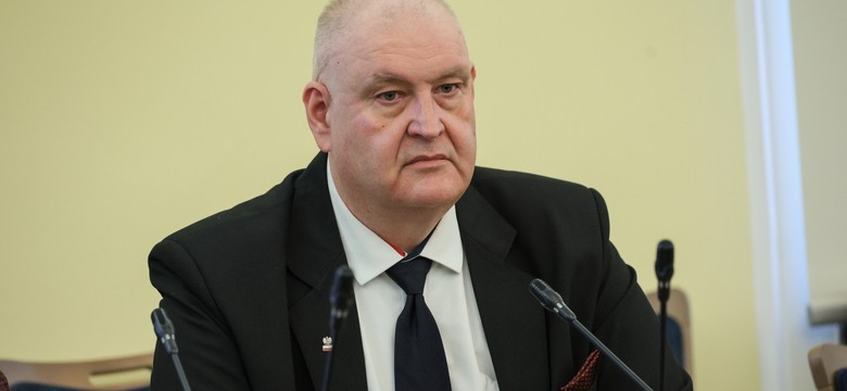"Siły zbrojne wyjdą na ulice Polski". Prezes TK ostrzega przed stanem wojennym