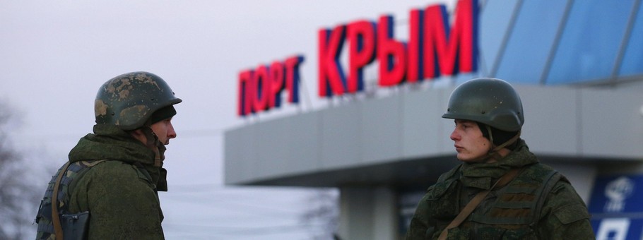 Relacja Ukraina. Starcia na Krymie. Rosja atakuje - newsweek.pl - Świat