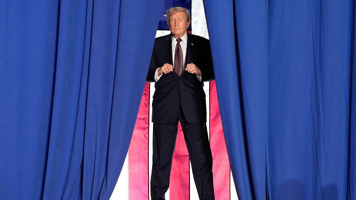 Donald Tramp uoči govora na kampanjskom skupu u Roki Mauntu, Severna Karolina, 19. decembra