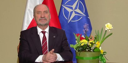 Czego Macierewicz życzy Polakom? To trzeba zobaczyć! [FILM]