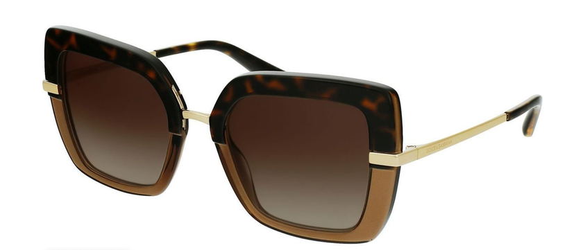 Grandes lunettes de soleil de Dolce & Gabbana, 319 francs, chez Visilab. 