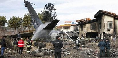 Wojskowy samolot spadł na domy. Wiele ofiar