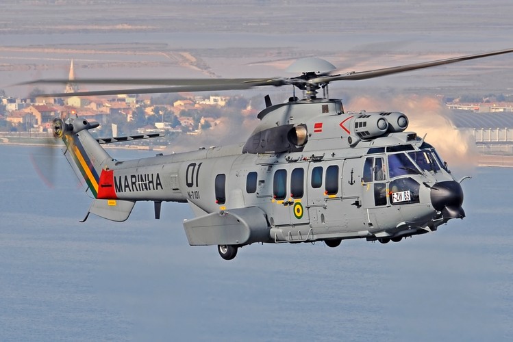 Spółka Eurocopter rozwija sieć współpracy z zakładami przemysłowymi na całym świecie. Jest jedną ze spółek-córek globalnego koncernu  militarnego EADS, który ma 170 placówek na świecie. Na polskim rynku jest obecny od 2011 roku jako właściciel PZL-Okęcie.  fot. Eurocopter