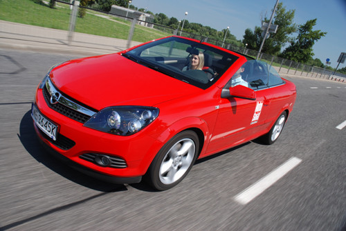 Opel Astra Twin Top - Bezwietrzny kabriolet