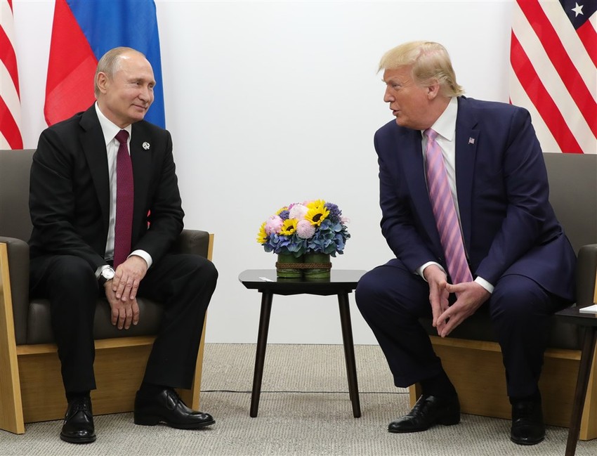 Vladimir Putin i Donald Tramp na marginama samita G20 u Osaki 2019.