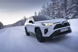 Jeździłem Toyotą RAV4 w nowej wersji GR Sport. Czy warto zapłacić za nią aż tyle?