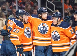 NHL. McDavid zapewnił awans Oilers do finału Konferencji Zachodniej
