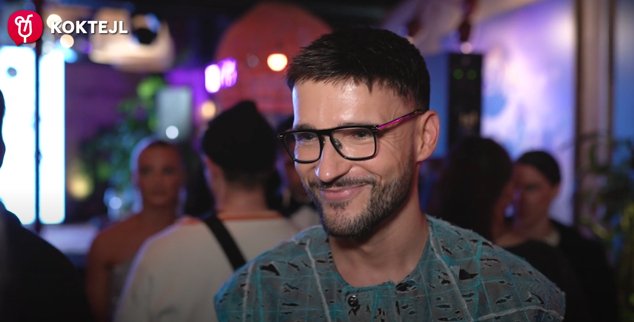 Moderátor Vratko Sirági.