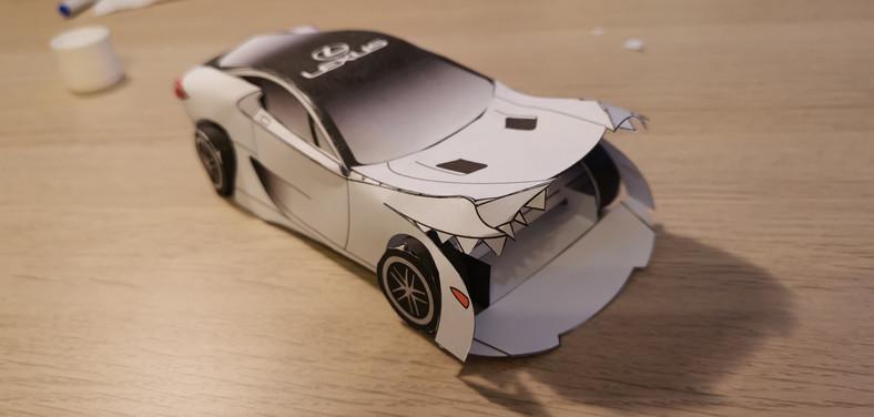 Lexus LFA – origami