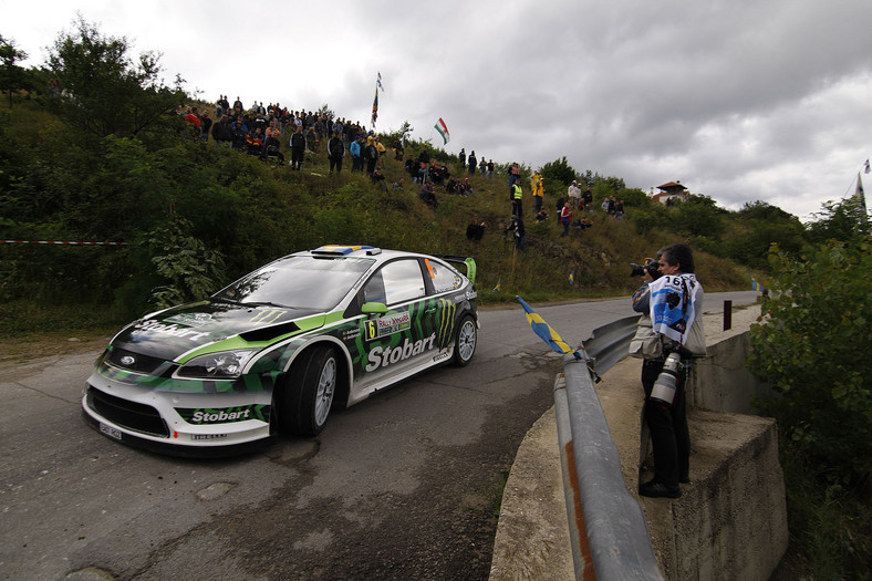 Citroën Total WRT taranuje konkurentów (galeria Rallyworld©Willy Weyens)