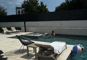 Ognjen Amidžić sa porodicom otišao van grada