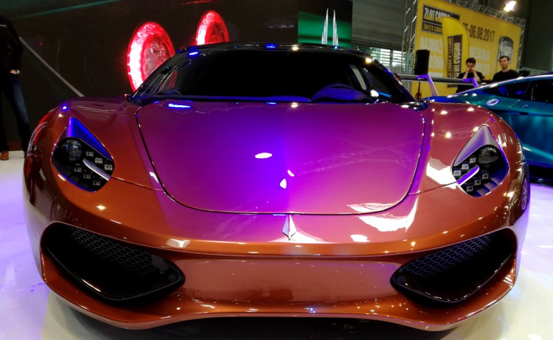 Arrinera Hussarya 33