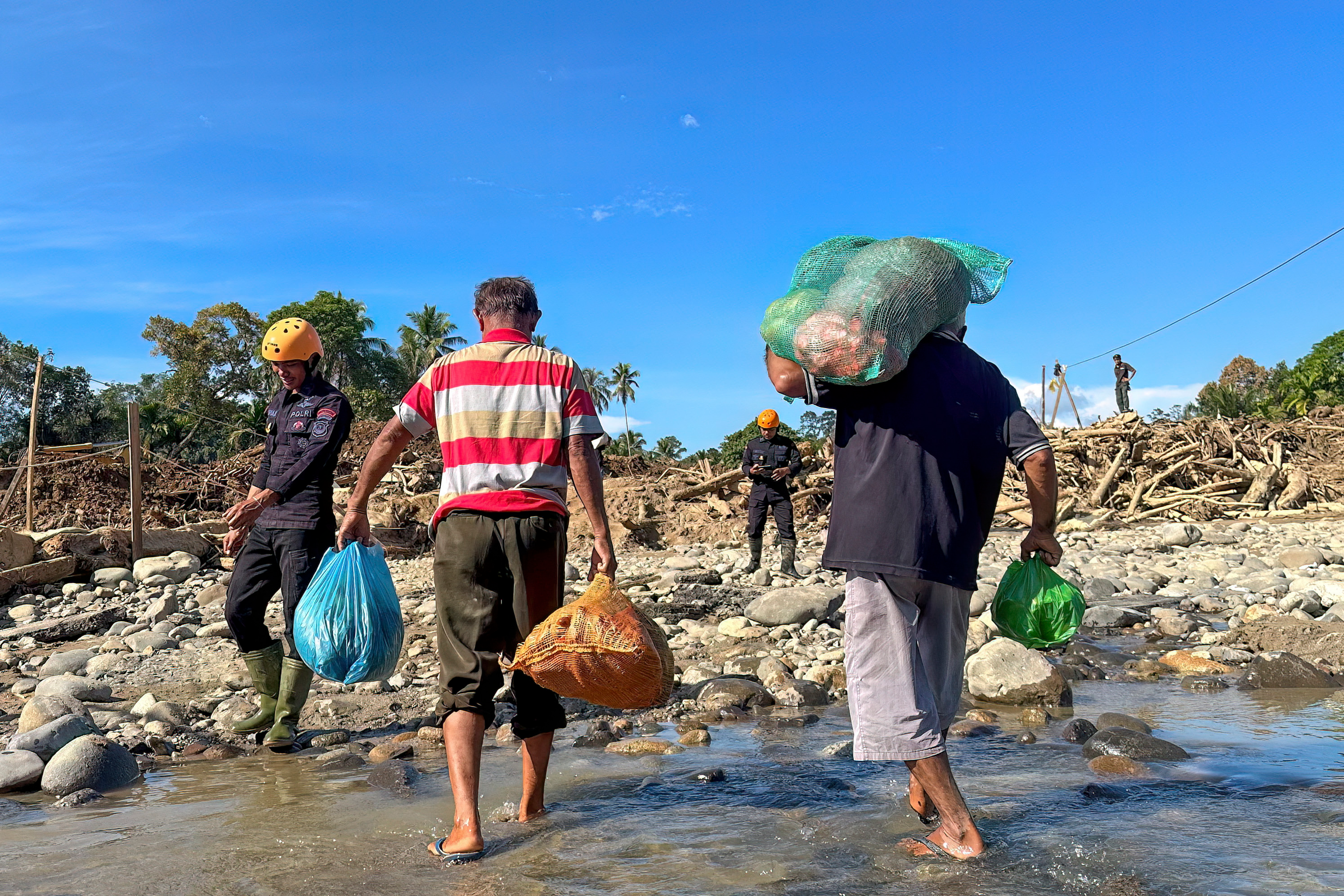 Más de 860 muertos: el devastador ciclón en Indonesia