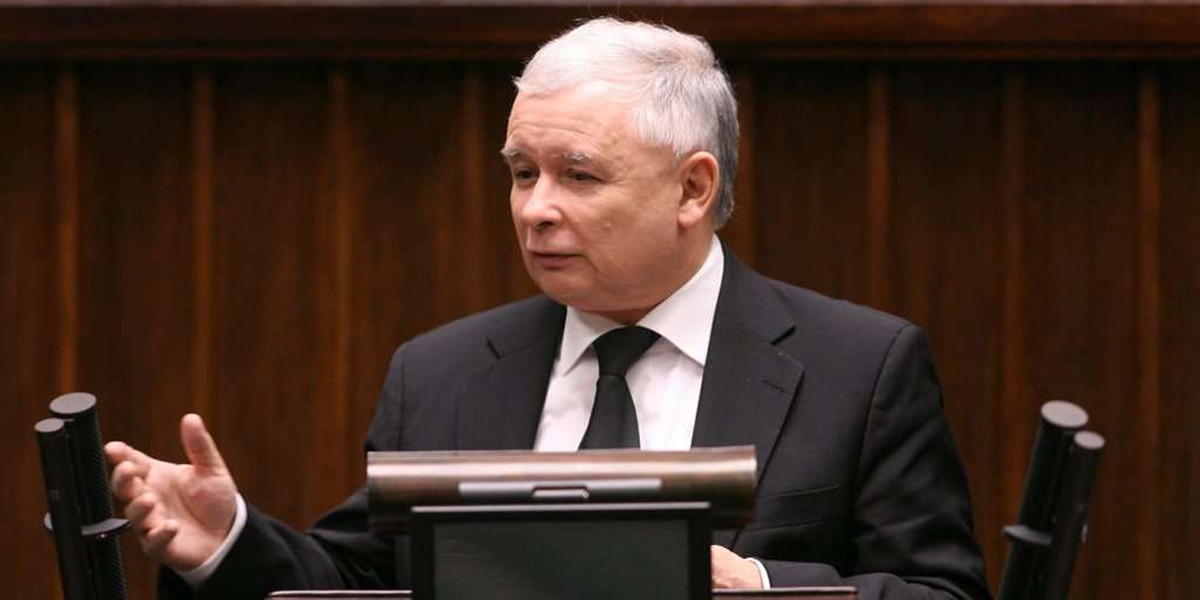 "Kaczyński potrzebuje terapii po śmierci brata"
