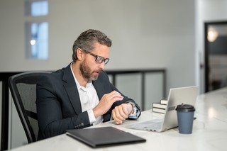 Freelancing - jakie plusy z tej formy współpracy mają firmy, a jakie pracownicy? 'Jest też ciemna strona pracy w tej formie zatrudnienia'